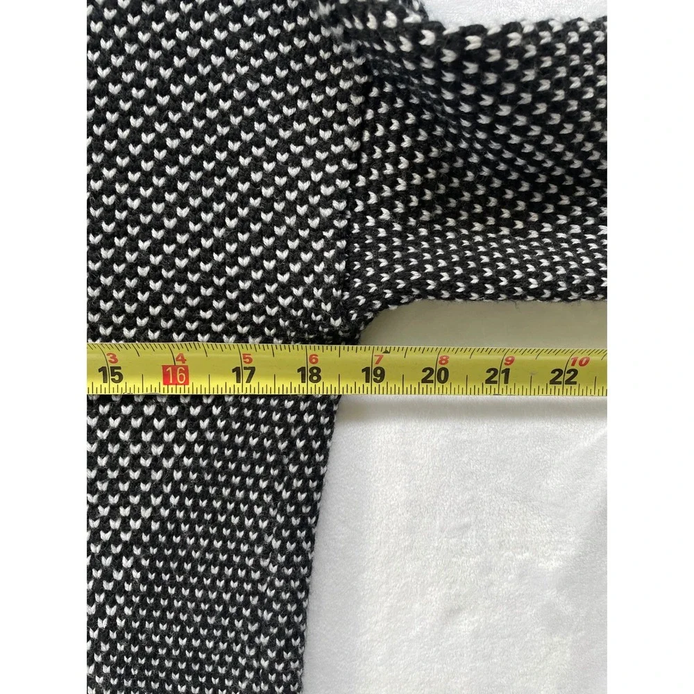 Women's lululemon Yogi Crewneck Sweater Gray/Black Merino Wool EUC‎